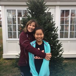 Meet your Posher, Elaine